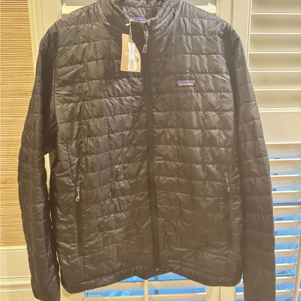 Patagonia Men's Black Quilted Jacket